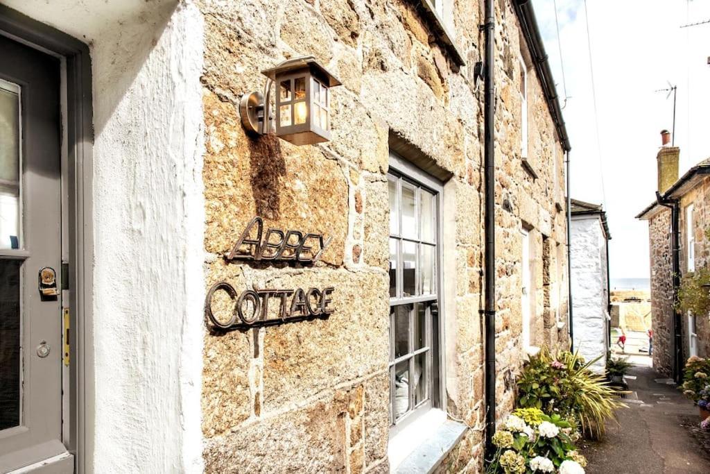 Abbey Cottage, Close To Mousehole Harbour Extérieur photo